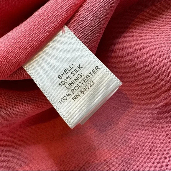 Banana Republic 100% Silk Twist Strap Pink Ikat Dress with Pockets Size 2 NWT - Picture 6 of 10